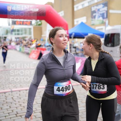 12.06.2026 - Holstenköstenlauf LAZAROV Photography http://msf.ph/oto/9737250 12.06.2026 18:11:41 Laufen 4044, 4056, 4524, 4643 meine-sportfotos.de