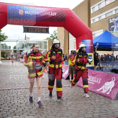 12.06.2026 - Holstenköstenlauf LAZAROV Photography http://msf.ph/oto/9737277 12.06.2026 18:09:46 Laufen 3398, 3969, 4508, 4882 meine-sportfotos.de