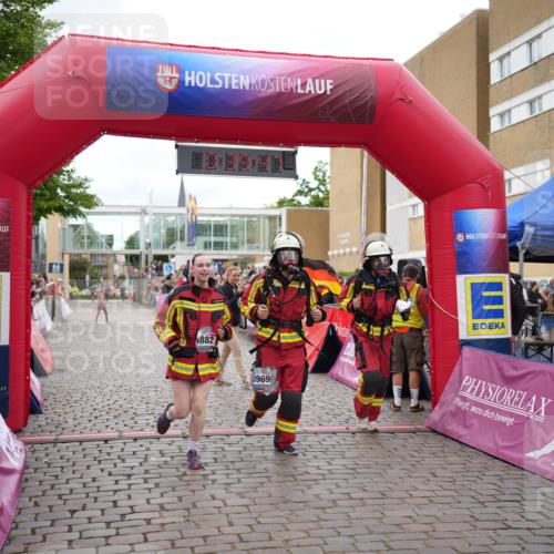 12.06.2026 - Holstenköstenlauf LAZAROV Photography http://msf.ph/oto/9737280 12.06.2026 18:09:46 Laufen 3398, 3969, 4508, 4882 meine-sportfotos.de