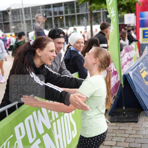12.06.2026 - Holstenköstenlauf LAZAROV Photography http://msf.ph/oto/9737294 12.06.2026 18:09:31 Laufen 4200, 4483, 4512 meine-sportfotos.de