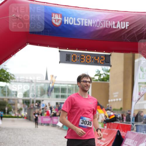 12.06.2026 - Holstenköstenlauf LAZAROV Photography http://msf.ph/oto/9737306 12.06.2026 18:08:41 Laufen 3035, 4074 meine-sportfotos.de