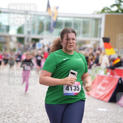 12.06.2026 - Holstenköstenlauf LAZAROV Photography http://msf.ph/oto/9737349 12.06.2026 18:08:05 Laufen 3580, 3632, 4135, 4399, 4494, 4495 meine-sportfotos.de