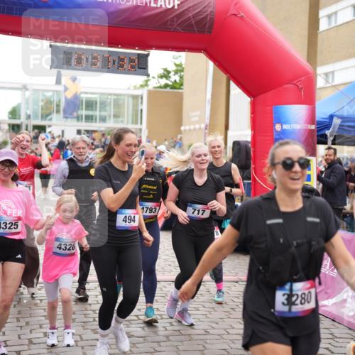 12.06.2026 - Holstenköstenlauf LAZAROV Photography http://msf.ph/oto/9737388 12.06.2026 18:07:30 Laufen 3280, 3281, 3685, 3981, 3983, 4325, 4326, 4496, 4707, 4793 meine-sportfotos.de