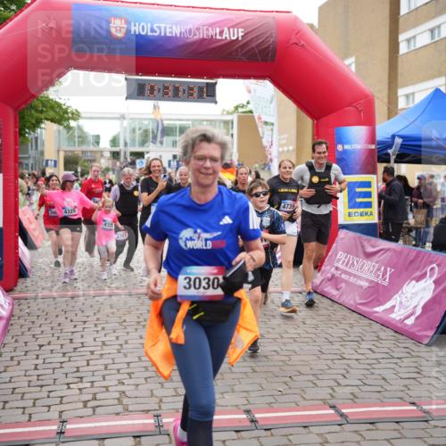 12.06.2026 - Holstenköstenlauf LAZAROV Photography http://msf.ph/oto/9737390 12.06.2026 18:07:29 Laufen 3030, 3280, 3281, 3685, 3981, 3983, 4325, 4326, 4496, 4707, 4793 meine-sportfotos.de