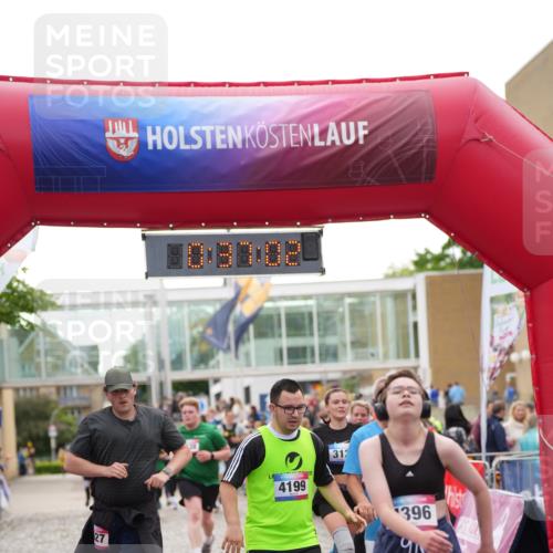 12.06.2026 - Holstenköstenlauf LAZAROV Photography http://msf.ph/oto/9737413 12.06.2026 18:07:00 Laufen 3129, 3941, 4134, 4138, 4199, 4396, 4627, 4870 meine-sportfotos.de