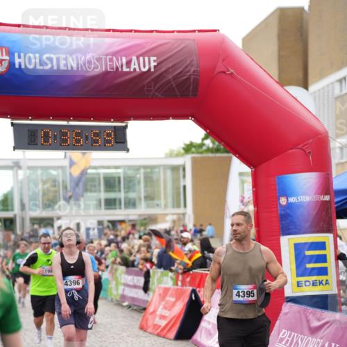 12.06.2026 - Holstenköstenlauf LAZAROV Photography http://msf.ph/oto/9737417 12.06.2026 18:06:57 Laufen 3129, 3941, 4100, 4138, 4199, 4395, 4396, 4627, 4870 meine-sportfotos.de