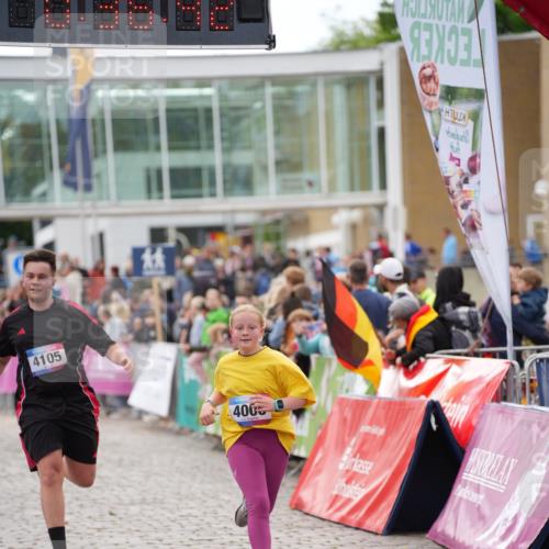 12.06.2026 - Holstenköstenlauf LAZAROV Photography http://msf.ph/oto/9737441 12.06.2026 18:06:40 Laufen 4006, 4105, 4140 meine-sportfotos.de