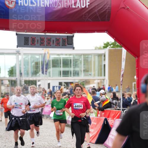 12.06.2026 - Holstenköstenlauf LAZAROV Photography http://msf.ph/oto/9737458 12.06.2026 18:06:25 Laufen 3225, 3226, 3926, 3929, 4404, 4767, 4789, 4902 meine-sportfotos.de