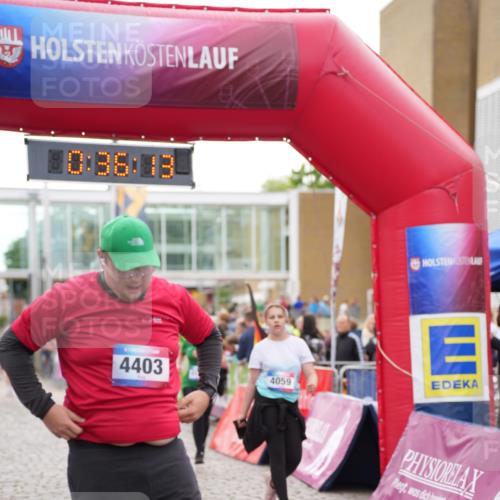 12.06.2026 - Holstenköstenlauf LAZAROV Photography http://msf.ph/oto/9737473 12.06.2026 18:06:11 Laufen 4059, 4141, 4403, 4673 meine-sportfotos.de