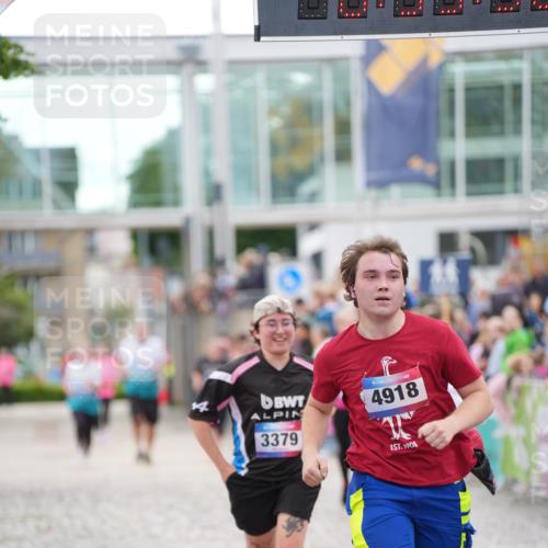 12.06.2026 - Holstenköstenlauf LAZAROV Photography http://msf.ph/oto/9737491 12.06.2026 18:05:56 Laufen 3379, 3815, 4737, 4738, 4918 meine-sportfotos.de