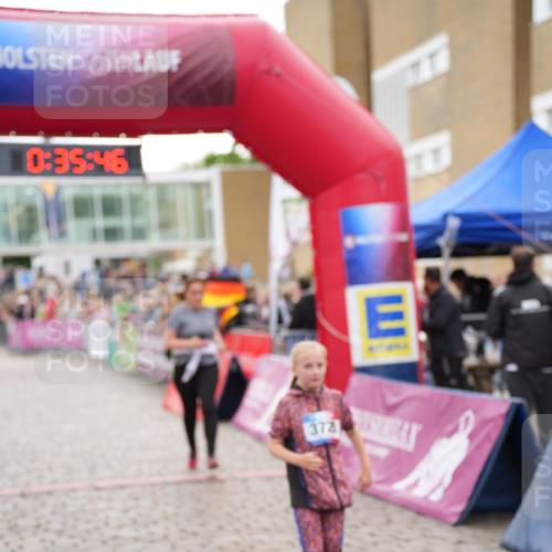 12.06.2026 - Holstenköstenlauf LAZAROV Photography http://msf.ph/oto/9737502 12.06.2026 18:05:44 Laufen 3613, 3728 meine-sportfotos.de