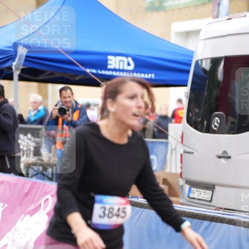 12.06.2026 - Holstenköstenlauf LAZAROV Photography http://msf.ph/oto/9737521 12.06.2026 18:04:01 Laufen 3325, 3361, 4049, 4451, 4758, 4872 meine-sportfotos.de