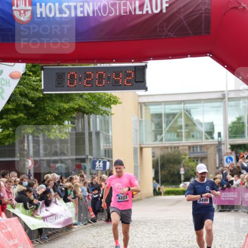 12.06.2026 - Holstenköstenlauf LAZAROV Photography http://msf.ph/oto/9737526 12.06.2026 17:50:41 Laufen 3499, 3800, 4323 meine-sportfotos.de