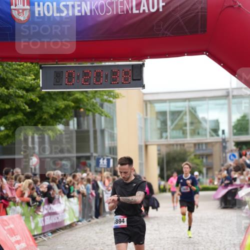 12.06.2026 - Holstenköstenlauf LAZAROV Photography http://msf.ph/oto/9737531 12.06.2026 17:50:36 Laufen 3499, 3800, 4323, 4500, 4894 meine-sportfotos.de
