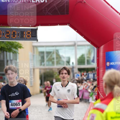 12.06.2026 - Holstenköstenlauf LAZAROV Photography http://msf.ph/oto/9737546 12.06.2026 17:50:17 Laufen 3149, 3819, 3865, 4065, 4595, 4709, 4887 meine-sportfotos.de