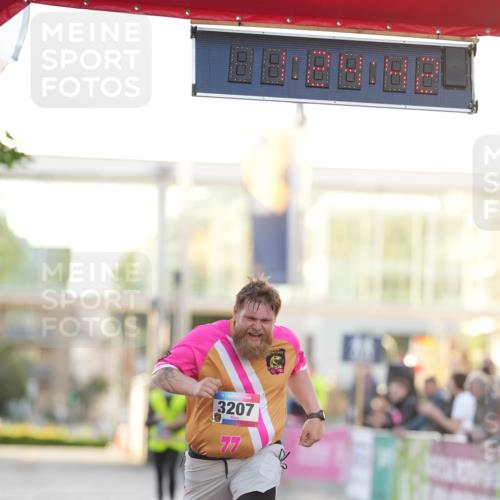 12.06.2026 - Holstenköstenlauf LAZAROV Photography http://msf.ph/oto/9737569 12.06.2026 20:24:41 Laufen 3207 meine-sportfotos.de