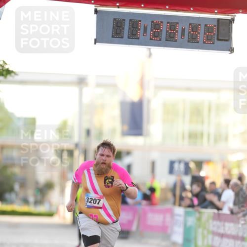 12.06.2026 - Holstenköstenlauf LAZAROV Photography http://msf.ph/oto/9737570 12.06.2026 20:24:41 Laufen 3207 meine-sportfotos.de