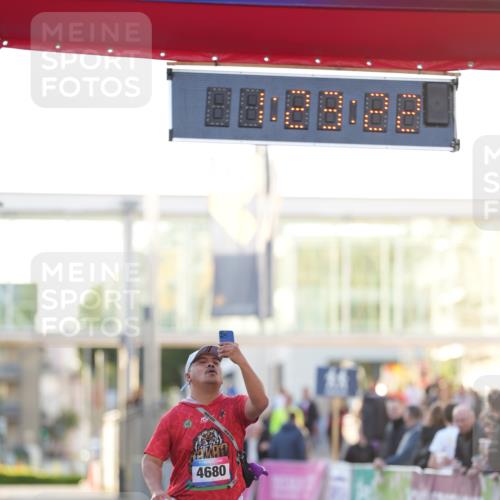12.06.2026 - Holstenköstenlauf LAZAROV Photography http://msf.ph/oto/9737599 12.06.2026 20:23:21 Laufen 4680 meine-sportfotos.de
