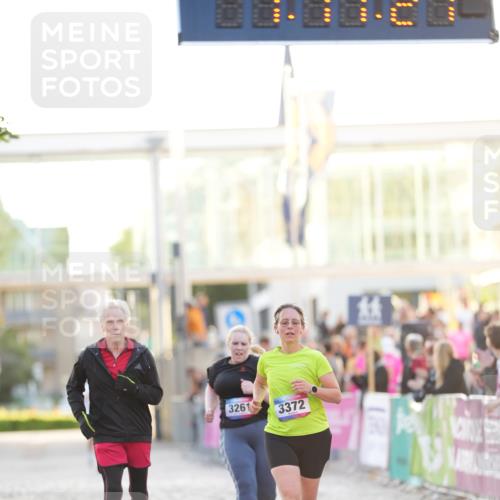 12.06.2026 - Holstenköstenlauf LAZAROV Photography http://msf.ph/oto/9737653 12.06.2026 20:17:25 Laufen 3261, 3262, 3276, 3372 meine-sportfotos.de