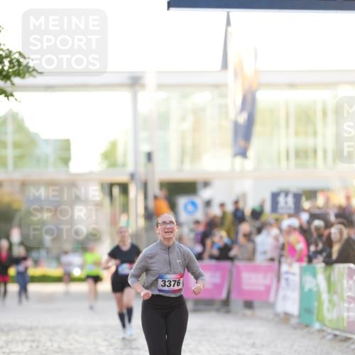 12.06.2026 - Holstenköstenlauf LAZAROV Photography http://msf.ph/oto/9737666 12.06.2026 20:17:13 Laufen 3376 meine-sportfotos.de