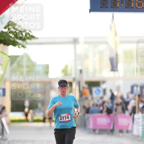 12.06.2026 - Holstenköstenlauf LAZAROV Photography http://msf.ph/oto/9737671 12.06.2026 20:16:56 Laufen 3222, 3774 meine-sportfotos.de