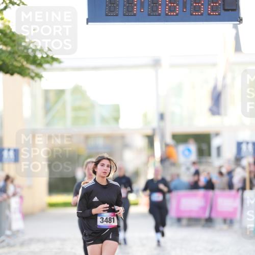 12.06.2026 - Holstenköstenlauf LAZAROV Photography http://msf.ph/oto/9737700 12.06.2026 20:16:30 Laufen 3183, 3481 meine-sportfotos.de