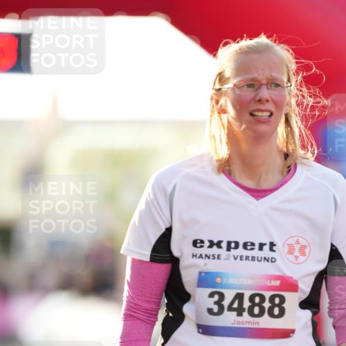 12.06.2026 - Holstenköstenlauf LAZAROV Photography http://msf.ph/oto/9737703 12.06.2026 20:16:19 Laufen 3113, 3115, 3488, 4651 meine-sportfotos.de