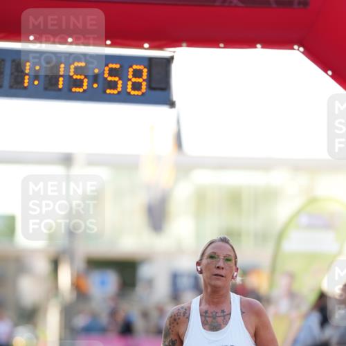 12.06.2026 - Holstenköstenlauf LAZAROV Photography http://msf.ph/oto/9737720 12.06.2026 20:15:57 Laufen 3172 meine-sportfotos.de