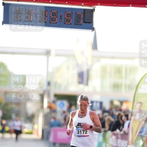 12.06.2026 - Holstenköstenlauf LAZAROV Photography http://msf.ph/oto/9737724 12.06.2026 20:15:55 Laufen 3172 meine-sportfotos.de
