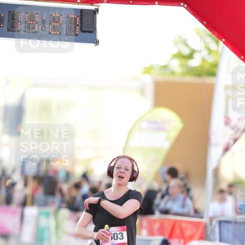 12.06.2026 - Holstenköstenlauf LAZAROV Photography http://msf.ph/oto/9737768 12.06.2026 20:14:25 Laufen 3603 meine-sportfotos.de