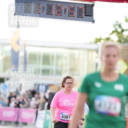 12.06.2026 - Holstenköstenlauf LAZAROV Photography http://msf.ph/oto/9737806 12.06.2026 20:12:55 Laufen 3091, 4123, 4133, 4367 meine-sportfotos.de