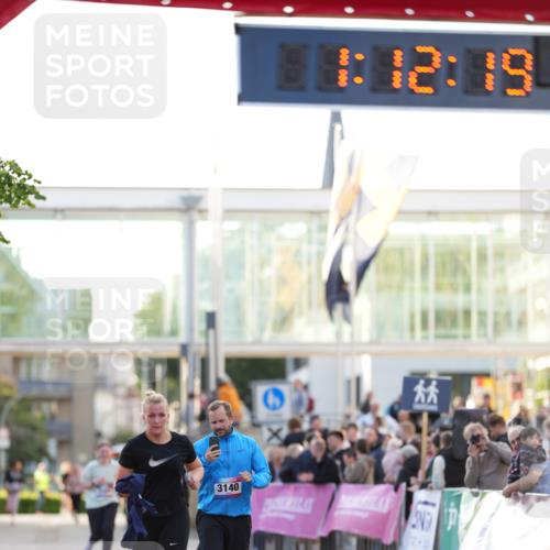 12.06.2026 - Holstenköstenlauf LAZAROV Photography http://msf.ph/oto/9737861 12.06.2026 20:12:17 Laufen 3141 meine-sportfotos.de
