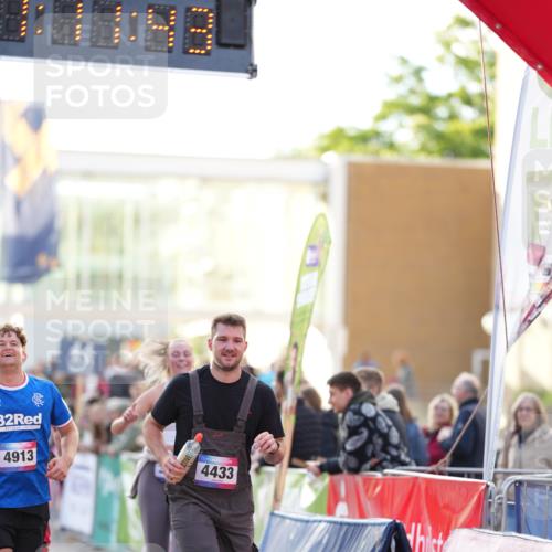 12.06.2026 - Holstenköstenlauf LAZAROV Photography http://msf.ph/oto/9737882 12.06.2026 20:11:42 Laufen 3371, 4429, 4433, 4657, 4658, 4822, 4913 meine-sportfotos.de
