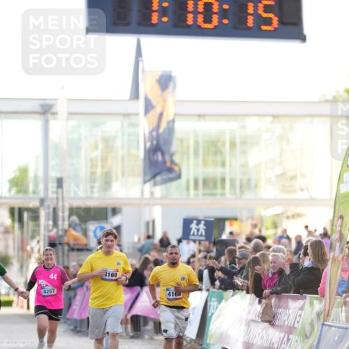 12.06.2026 - Holstenköstenlauf LAZAROV Photography http://msf.ph/oto/9737934 12.06.2026 20:10:14 Laufen 4168, 4169 meine-sportfotos.de