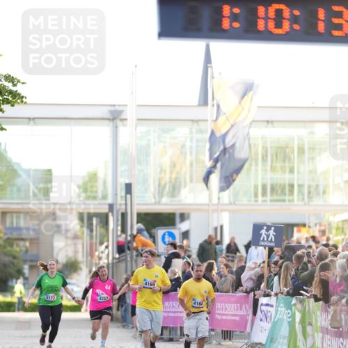 12.06.2026 - Holstenköstenlauf LAZAROV Photography http://msf.ph/oto/9737938 12.06.2026 20:10:12 Laufen 4370 meine-sportfotos.de