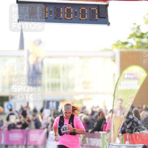 12.06.2026 - Holstenköstenlauf LAZAROV Photography http://msf.ph/oto/9737941 12.06.2026 20:10:06 Laufen 3163, 3764, 4370 meine-sportfotos.de