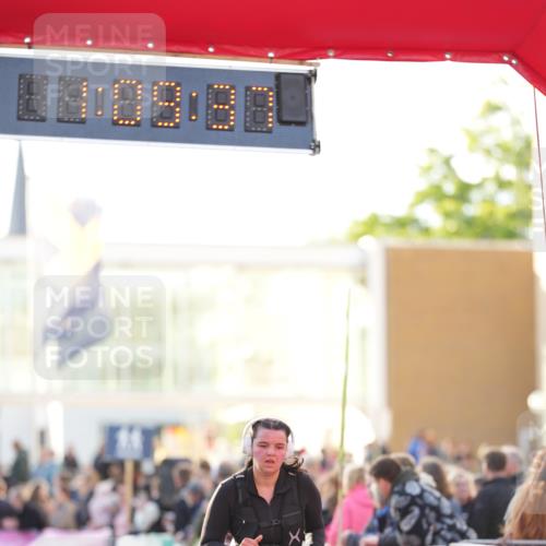 12.06.2026 - Holstenköstenlauf LAZAROV Photography http://msf.ph/oto/9737974 12.06.2026 20:09:36 Laufen 3049, 3870 meine-sportfotos.de
