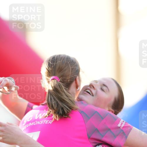 12.06.2026 - Holstenköstenlauf LAZAROV Photography http://msf.ph/oto/9737994 12.06.2026 20:09:20 Laufen 3182 meine-sportfotos.de