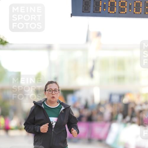 12.06.2026 - Holstenköstenlauf LAZAROV Photography http://msf.ph/oto/9738009 12.06.2026 20:09:02 Laufen 3277 meine-sportfotos.de