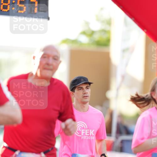 12.06.2026 - Holstenköstenlauf LAZAROV Photography http://msf.ph/oto/9738013 12.06.2026 20:08:56 Laufen 3650, 3863, 4359, 4360 meine-sportfotos.de