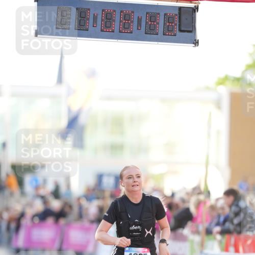 12.06.2026 - Holstenköstenlauf LAZAROV Photography http://msf.ph/oto/9738022 12.06.2026 20:08:43 Laufen 4825 meine-sportfotos.de