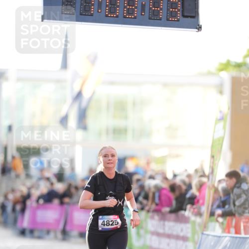 12.06.2026 - Holstenköstenlauf LAZAROV Photography http://msf.ph/oto/9738024 12.06.2026 20:08:42 Laufen 4825 meine-sportfotos.de