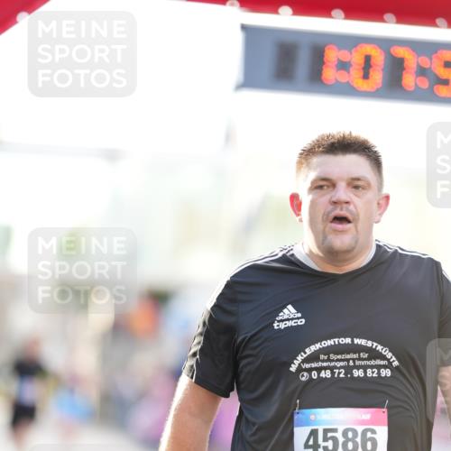 12.06.2026 - Holstenköstenlauf LAZAROV Photography http://msf.ph/oto/9738052 12.06.2026 20:07:57 Laufen 3711, 4120, 4586 meine-sportfotos.de