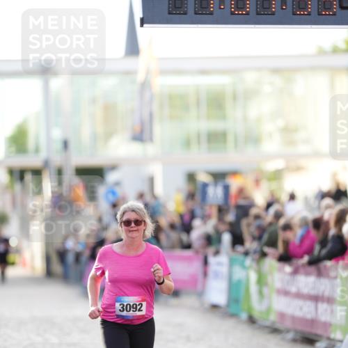12.06.2026 - Holstenköstenlauf LAZAROV Photography http://msf.ph/oto/9738070 12.06.2026 20:07:33 Laufen 3092, 4384 meine-sportfotos.de