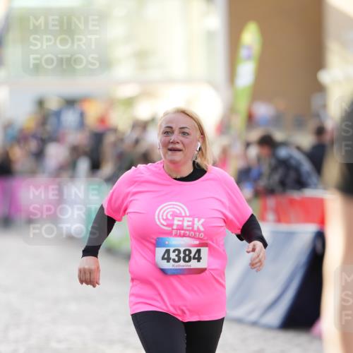12.06.2026 - Holstenköstenlauf LAZAROV Photography http://msf.ph/oto/9738072 12.06.2026 20:07:30 Laufen 3092, 4384, 4590 meine-sportfotos.de