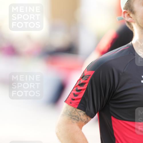 12.06.2026 - Holstenköstenlauf LAZAROV Photography http://msf.ph/oto/9738106 12.06.2026 20:06:50 Laufen 4311, 4312, 4313, 4397 meine-sportfotos.de