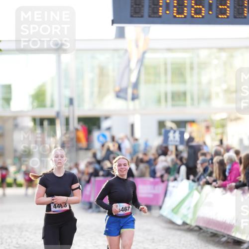 12.06.2026 - Holstenköstenlauf LAZAROV Photography http://msf.ph/oto/9738116 12.06.2026 20:06:31 Laufen 4467, 4468 meine-sportfotos.de