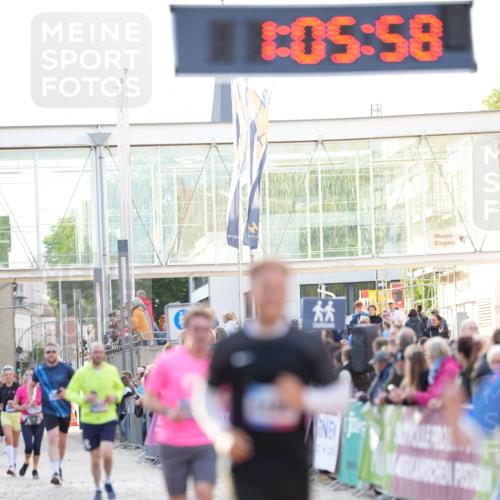12.06.2026 - Holstenköstenlauf LAZAROV Photography http://msf.ph/oto/9738149 12.06.2026 20:05:58 Laufen 3959, 4371, 4485, 4486 meine-sportfotos.de