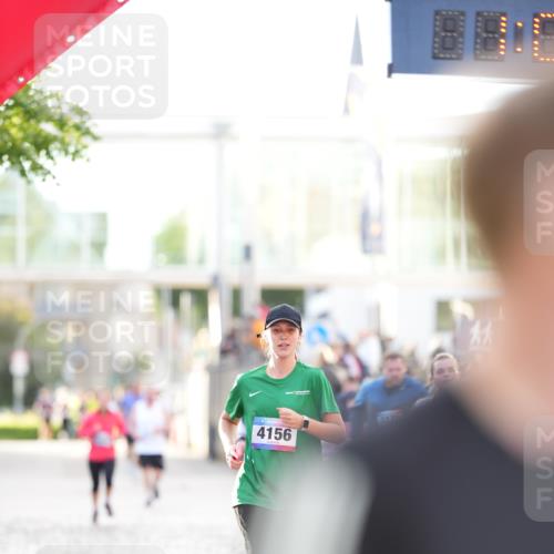 12.06.2026 - Holstenköstenlauf LAZAROV Photography http://msf.ph/oto/9738250 12.06.2026 20:04:17 Laufen 3279, 3957, 4087, 4156, 4456 meine-sportfotos.de