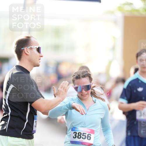 12.06.2026 - Holstenköstenlauf LAZAROV Photography http://msf.ph/oto/9738265 12.06.2026 20:04:03 Laufen 3472, 3473, 3620, 3621, 3856, 3857, 4108 meine-sportfotos.de